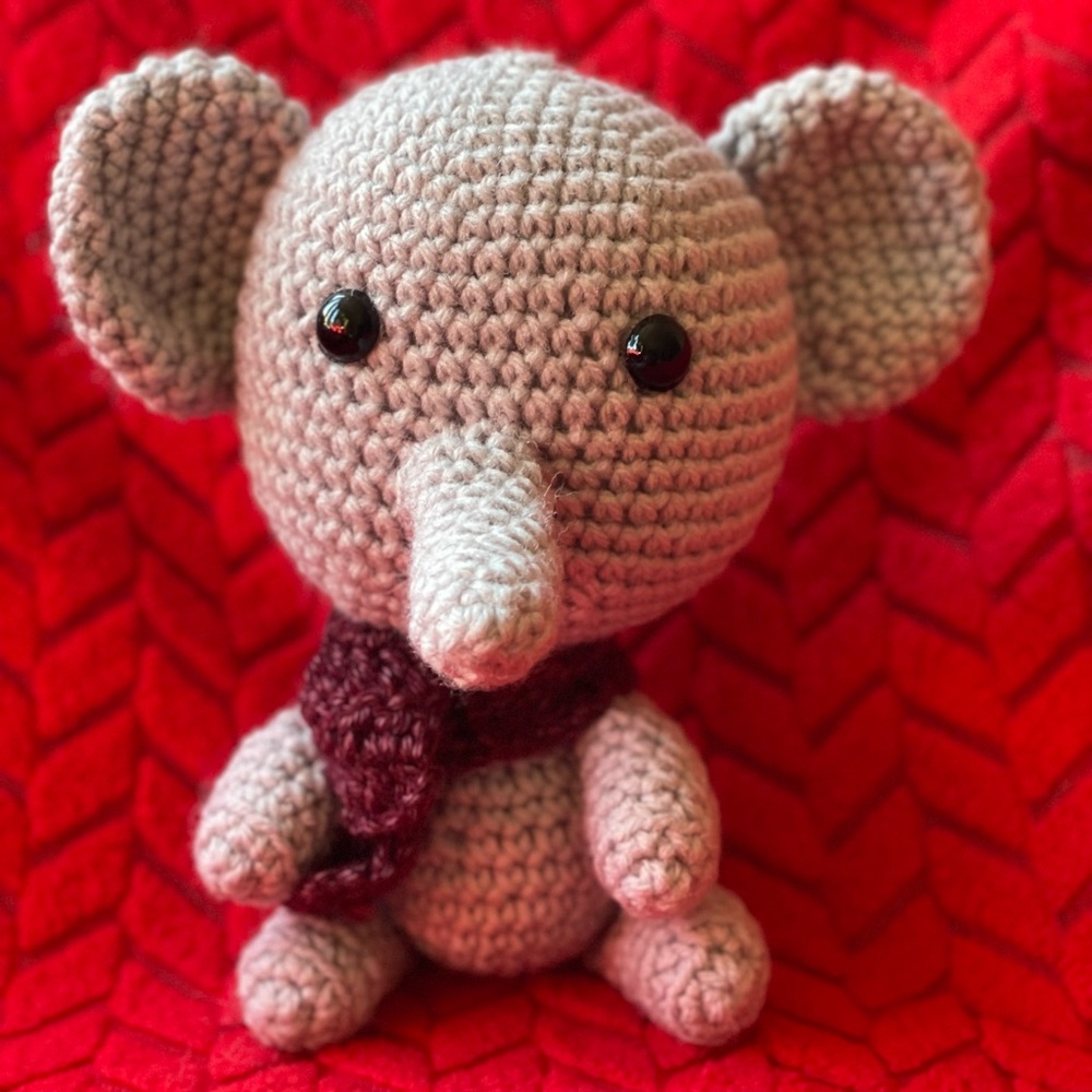 Crochet elephant